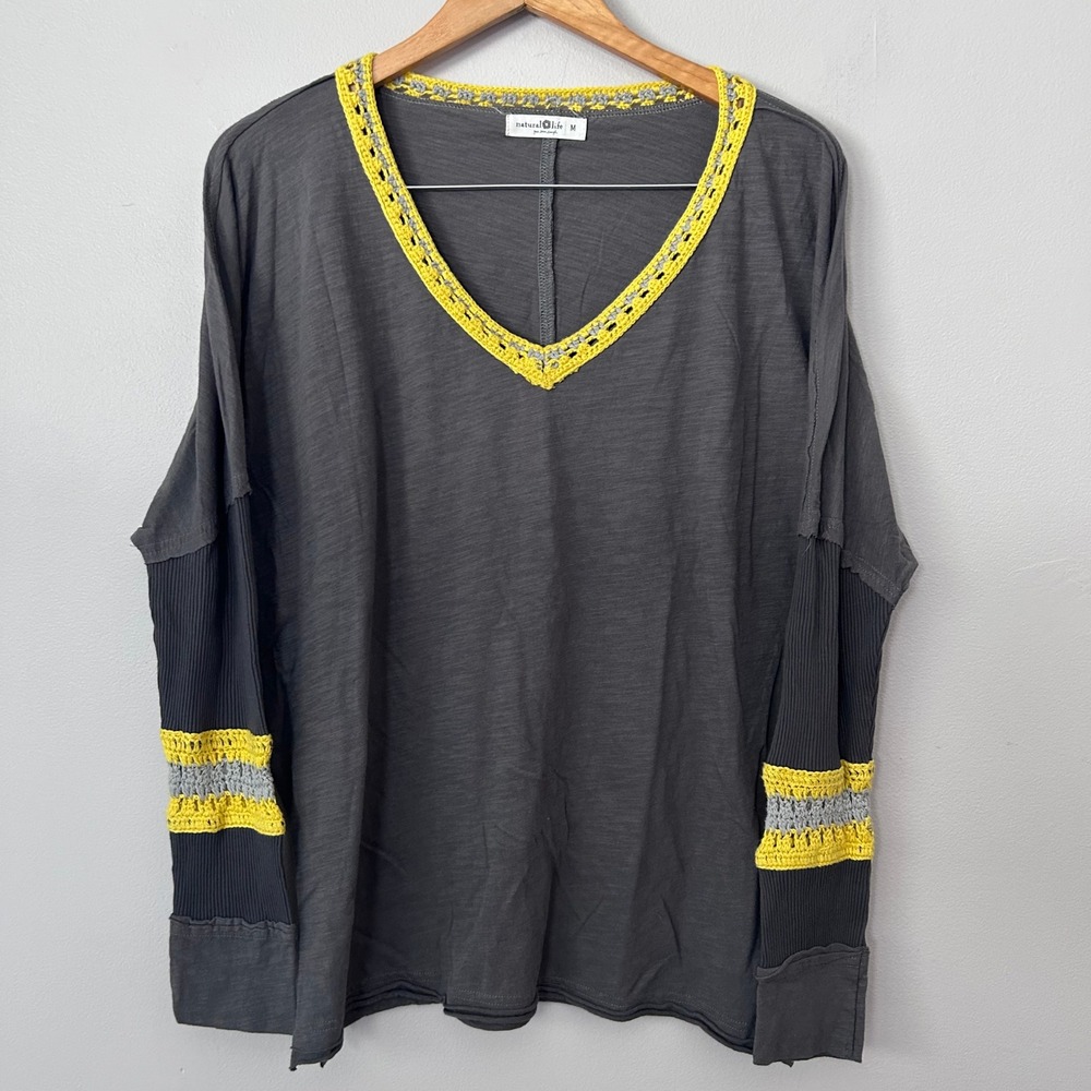Natural Life Top Womens M Gray Yellow Crochet Trim Boho Slouchy V Neck Tunic